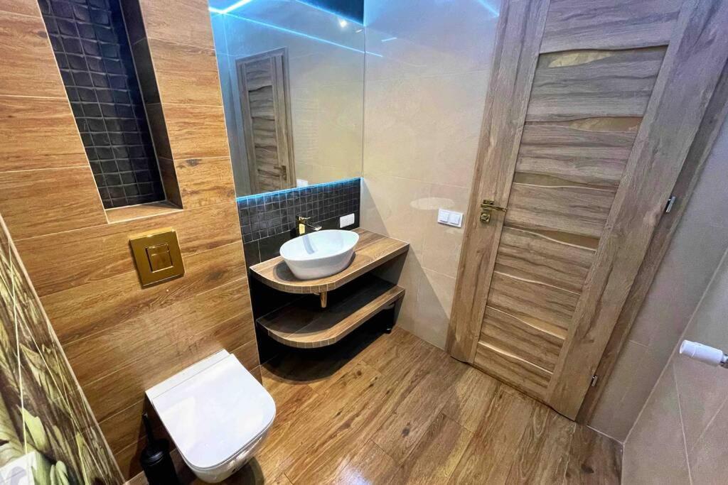 Hawaii Beach Lounge, Loft Z Jacuzzi I Tarasem - Sloneczne Tarasy W Porta Mare, Dziwnowek Luaran gambar